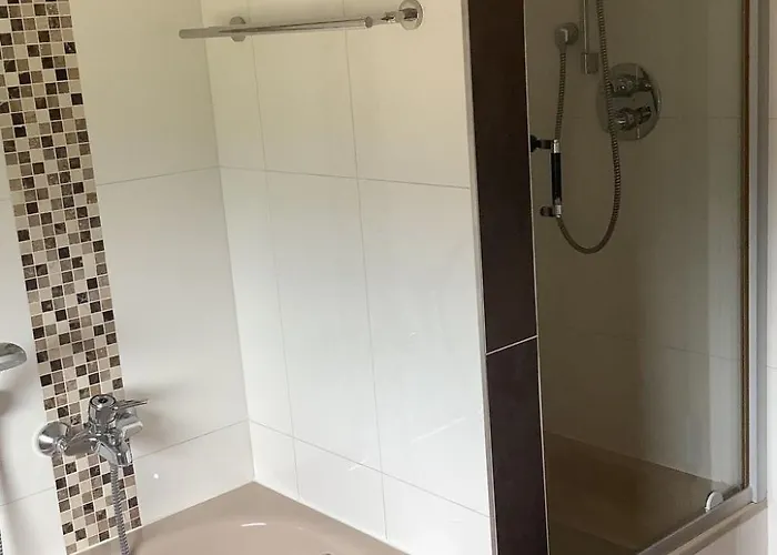 Huemmling By Interhome